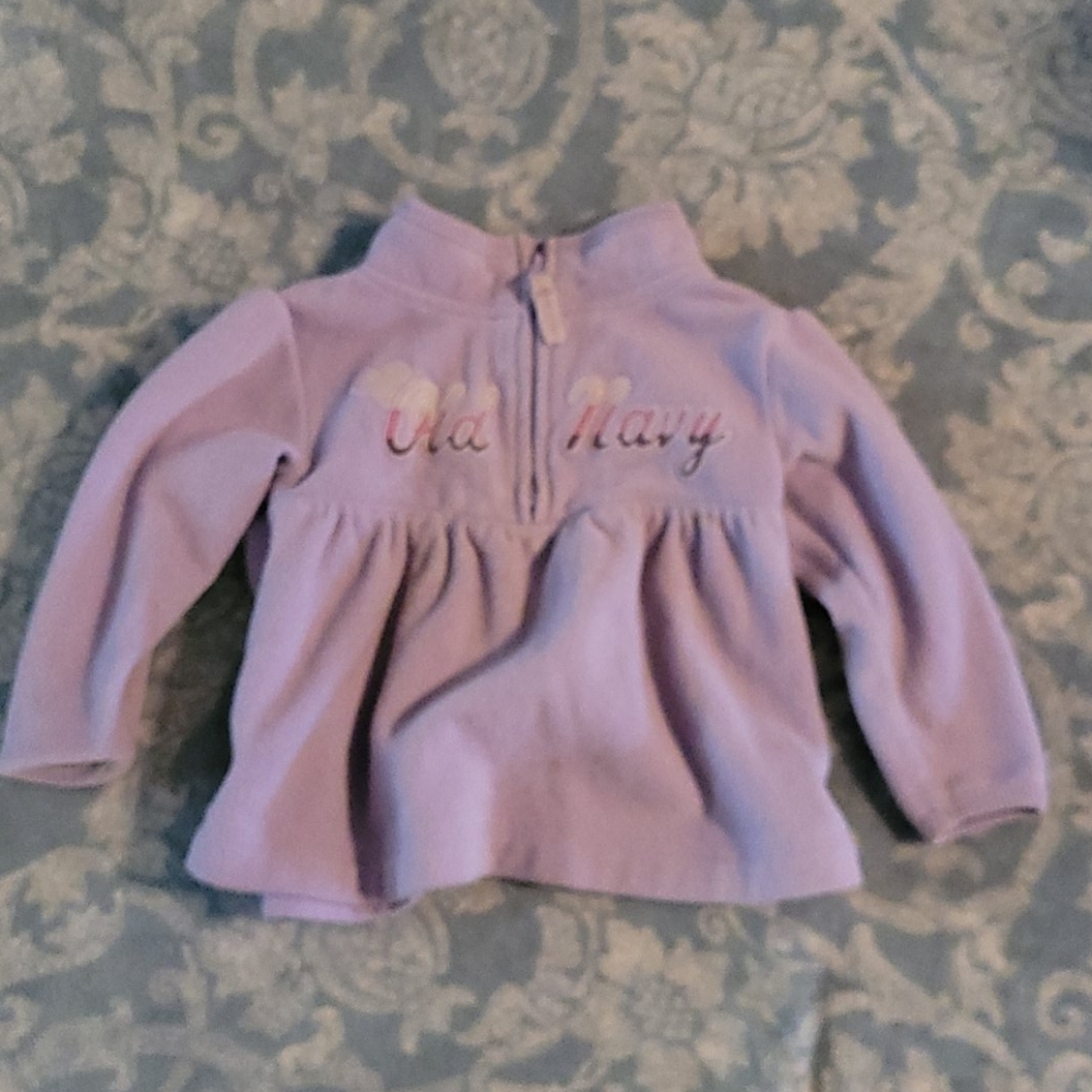 Old navy sweater